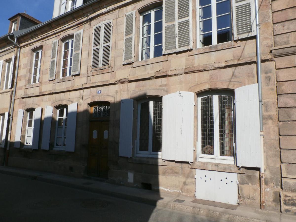 La Maison Xviiie Moulins  Bagian luar foto